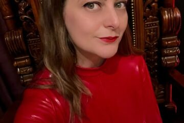 Domina expérimentée Paris cherche soumis sérieux dévoué pour relation BDSM longue durée fidèle