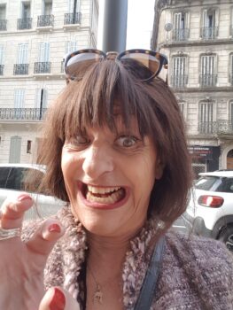 femme lesbienne soumise Marseille