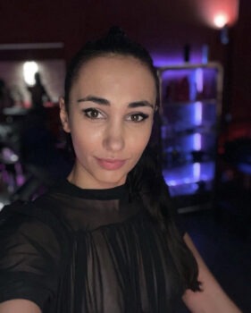 Maîtresse confirmée cherche esclave obéissant pour relation BDSM exclusive à Toulouse